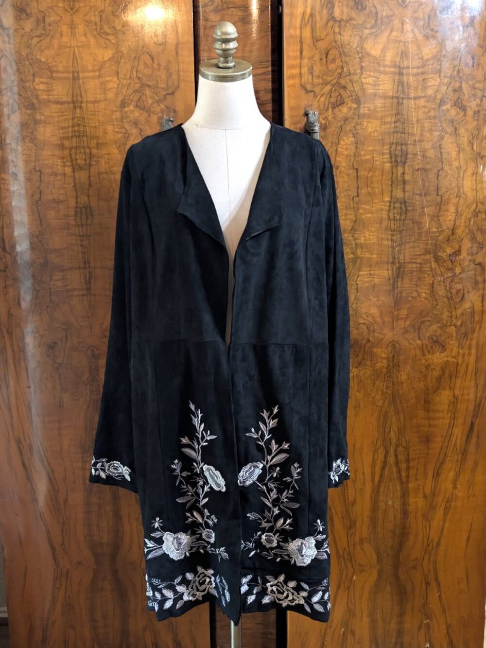 Curations Boho Embroidered Floral Faux Suede Waterfall Cardigan Long Jacket XL